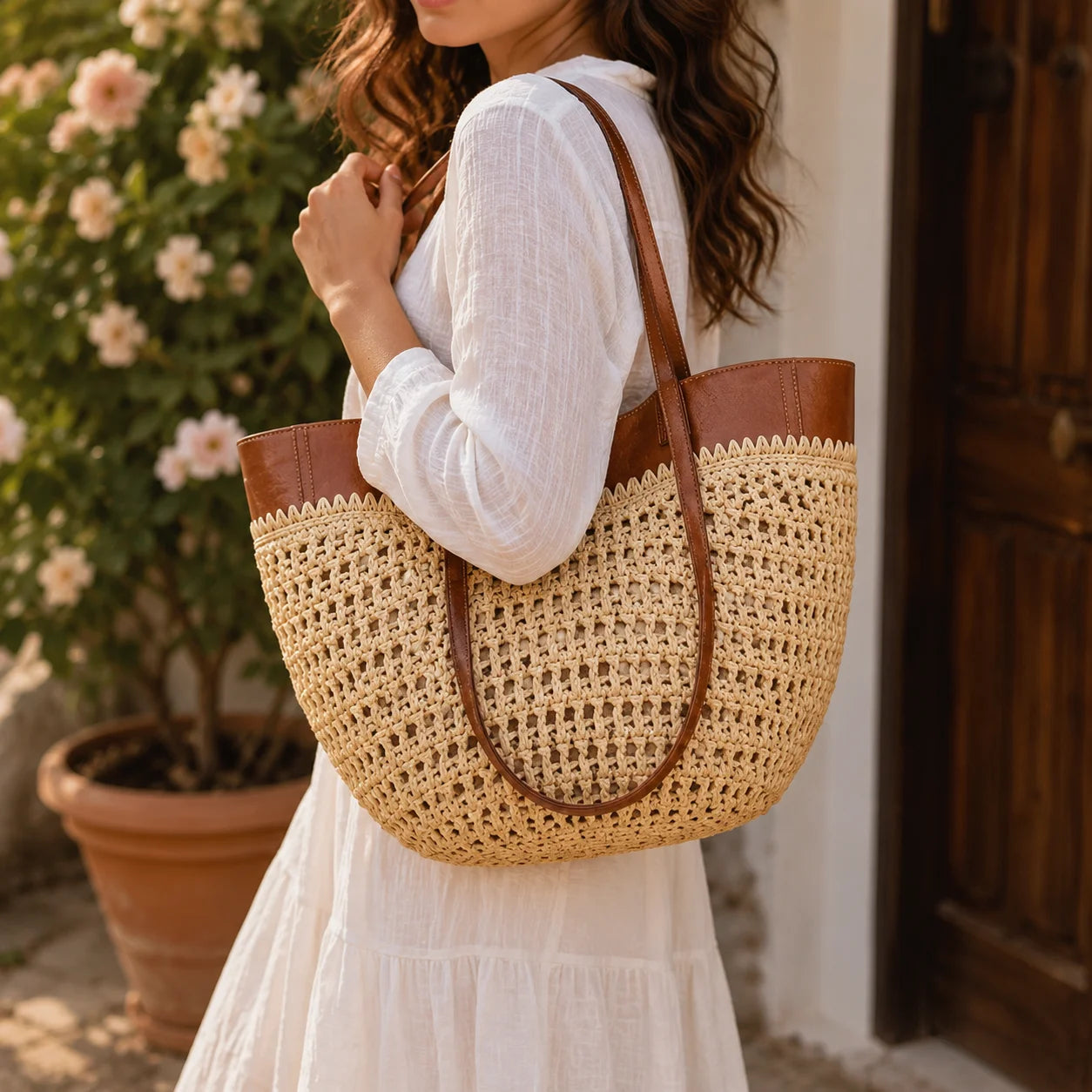 Handmade Raffia Tote Bag – Natural Woven Straw Beach Shoulder Bag